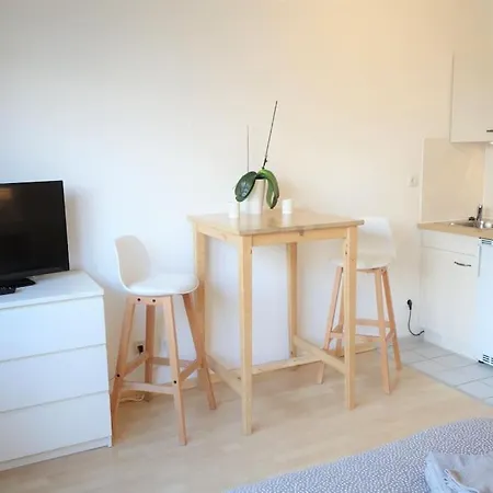 Apt Trendy District Neustadt/balcony Incl. Parking دريسدن